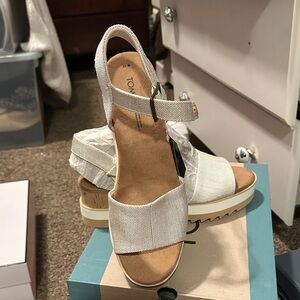 TOMS Women's White Sandals